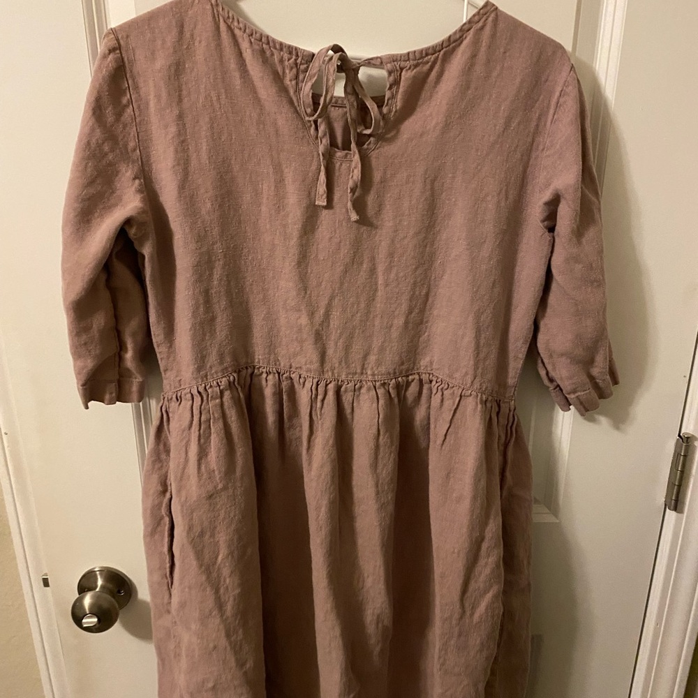 Magic Linen Dress - Picture 2 of 6